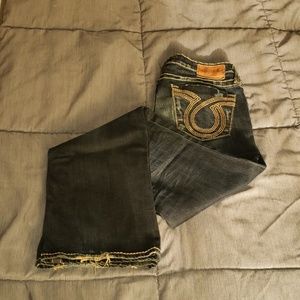 Big Star Liv Boot distressed size 29L jeans.